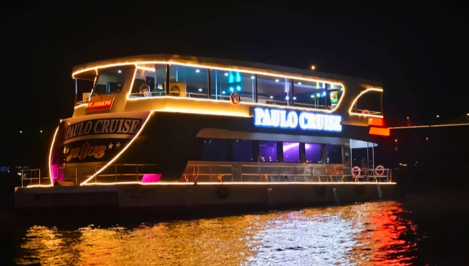 Romantic Dinner Cruise 4 Romantic Cruise